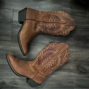 Tony Lamas boots
